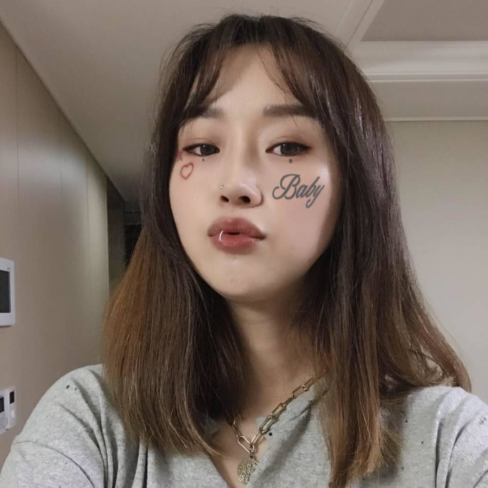 Meet your Posher, Julie